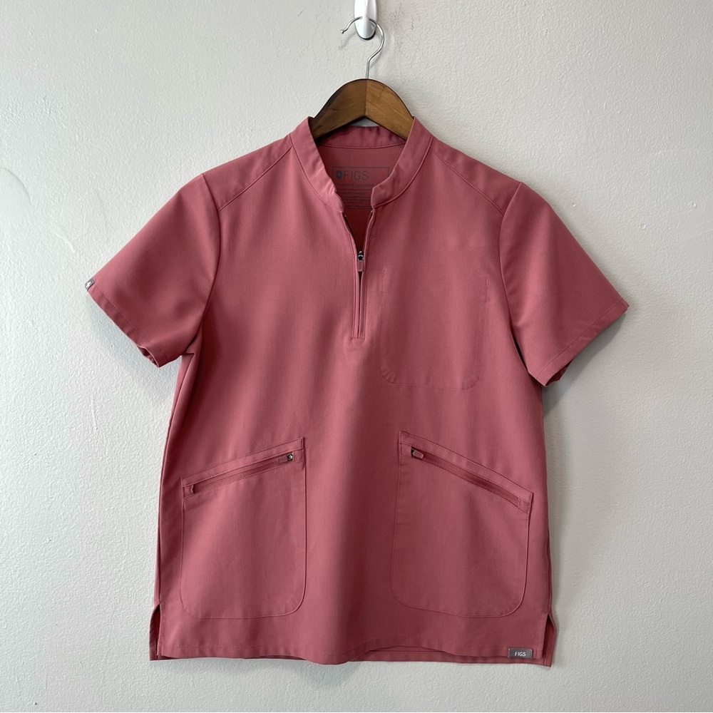 "Mauve" Nata Zip Henley Scrub Top